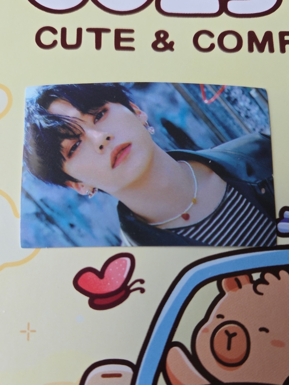 K-Pop Idol Photo Card Straykids Sticker - Black Hair, Blue Background